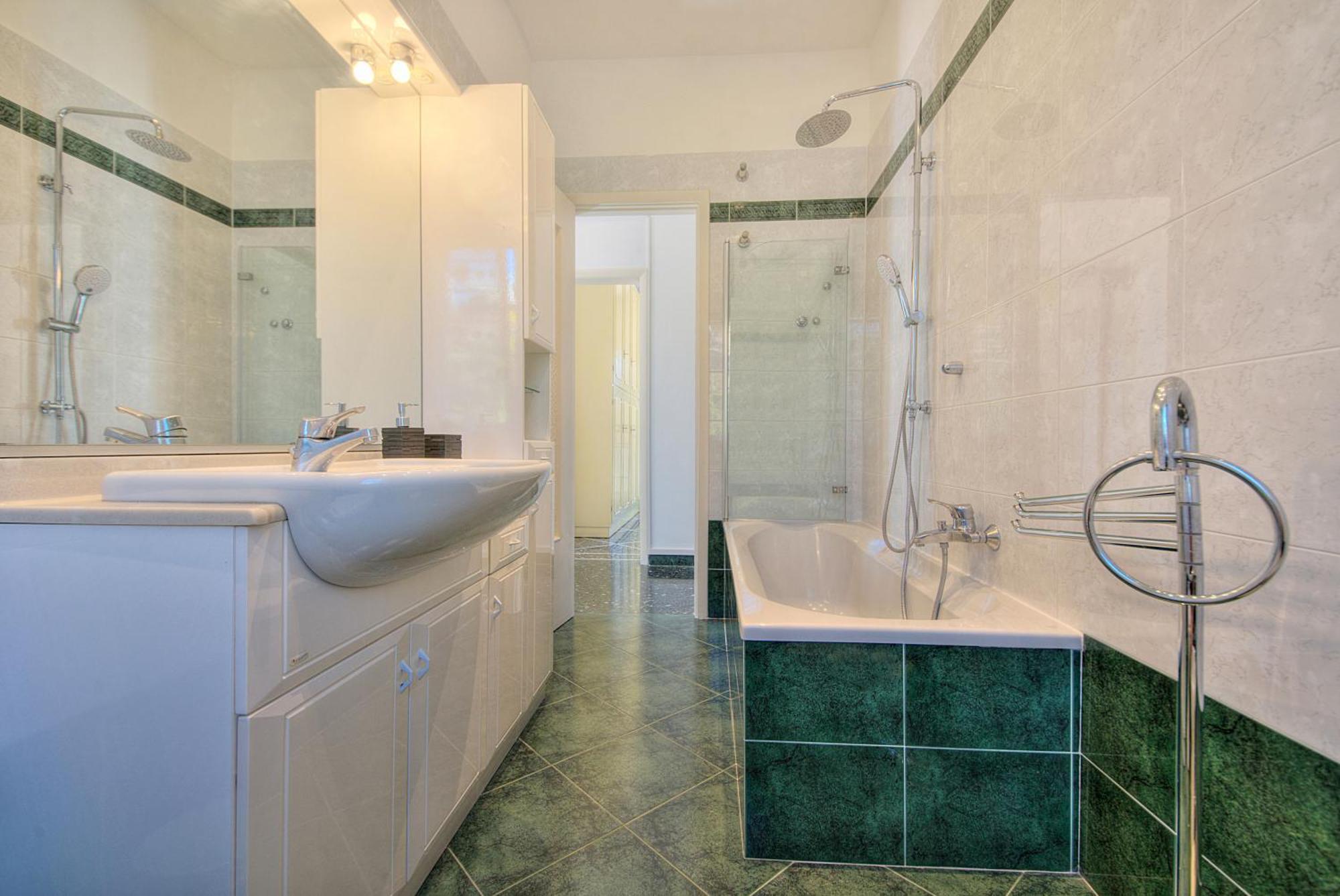 Nel Verde Family Suite Рапалло Екстер'єр фото